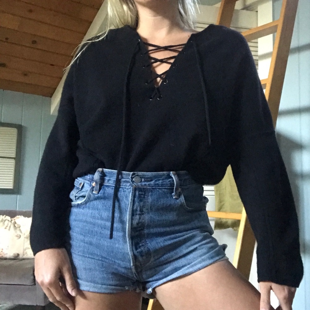 VINCE front lace black merino wool sweater